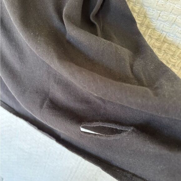 T Shirt (read description)✨ - Picture 6 of 6